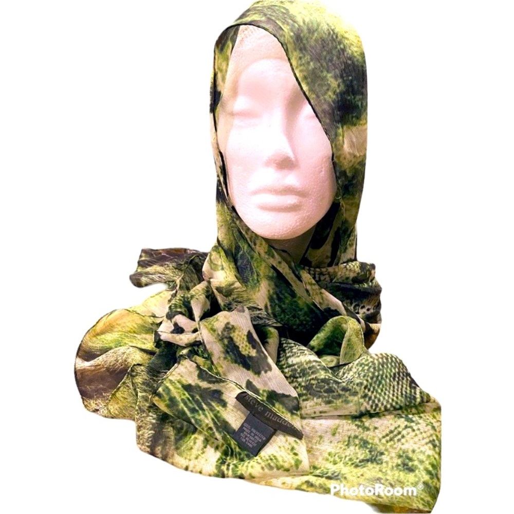 Steve Madden~Women’s Python Print Scarf Green/Charcoal/White, polyester, Size OS